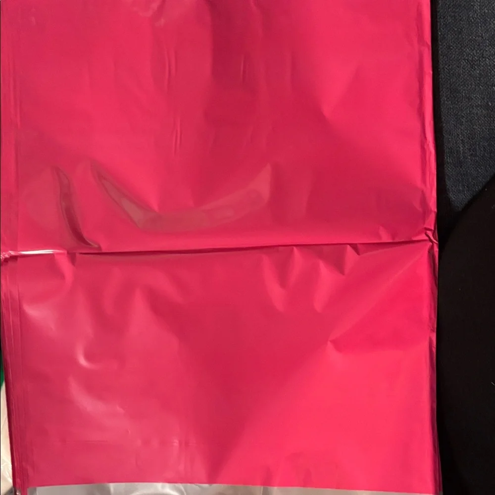 BUNDLE OF 25 - Vibrant Pink 14.5 x 19” Poly Mailers - Picture 3 of 5